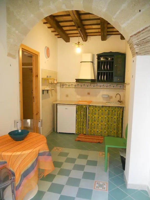 Tony House Apartment Trapani 0*,  Italy